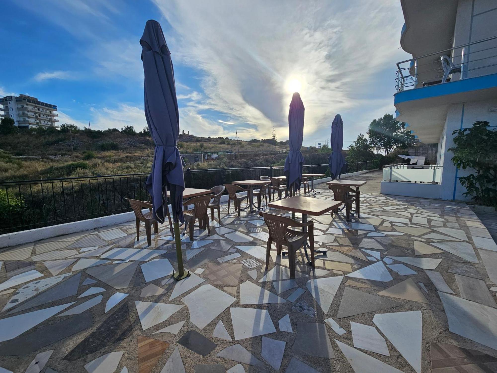 Hotel Irini Sarande Exterior photo