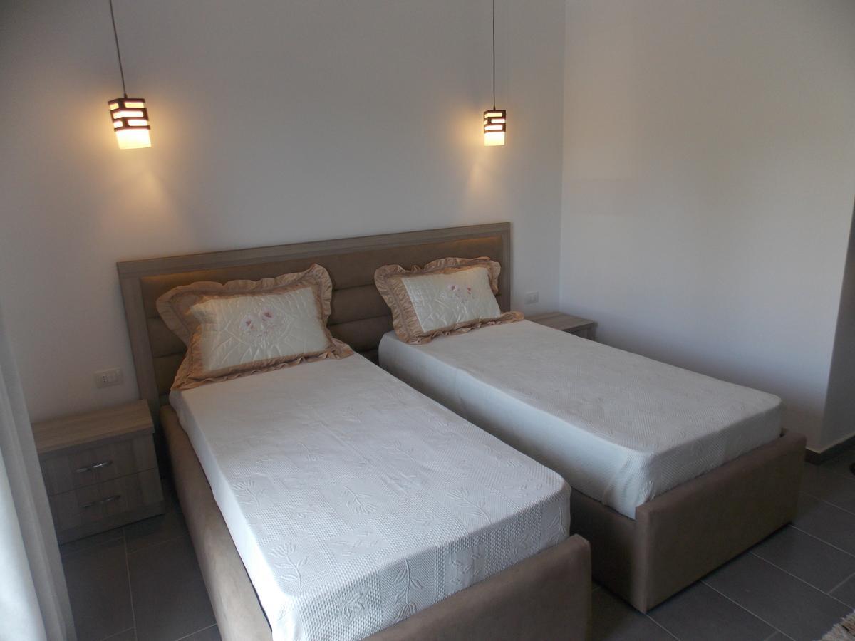 Hotel Irini Sarande Exterior photo